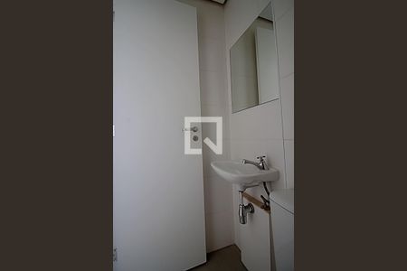 Apartamento para alugar com 110m², 3 quartos e 2 vagas Apartamento para alugar com 110m², 3 quartos e 2 vagasBanheiro de Serviço