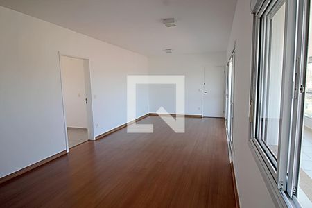 Apartamento para alugar com 110m², 3 quartos e 2 vagas Apartamento para alugar com 110m², 3 quartos e 2 vagasSala