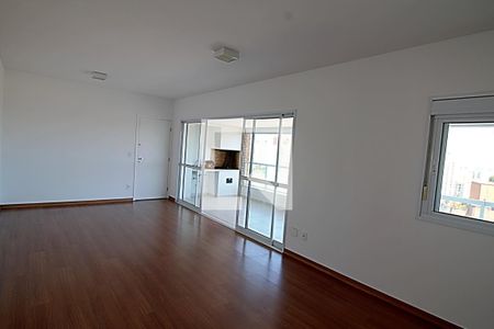 Apartamento para alugar com 110m², 3 quartos e 2 vagas Apartamento para alugar com 110m², 3 quartos e 2 vagasSala