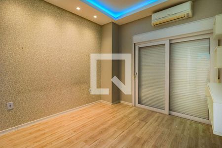 Casa à venda com 120m², 3 quartos e 2 vagasSuite