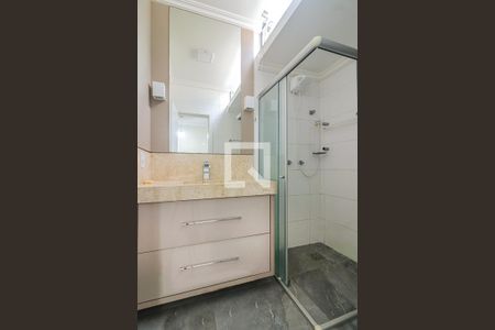 Casa à venda com 120m², 3 quartos e 2 vagasBanheiro