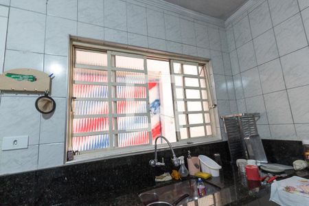 Casa para alugar com 100m², 2 quartos e 1 vagaCozinha
