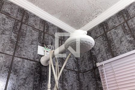 Casa para alugar com 100m², 2 quartos e 1 vagaChuveiro