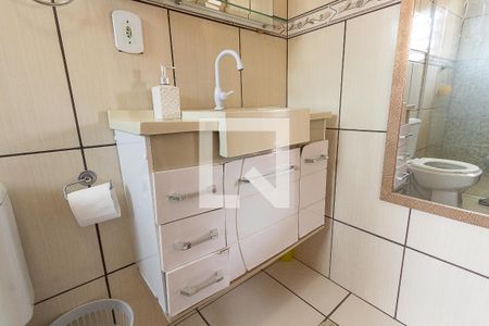 Casa para alugar com 100m², 2 quartos e 1 vagaBanheiro da Suíte