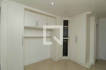 Apartamento à venda com 75m², 2 quartos e 2 vagasSuíte