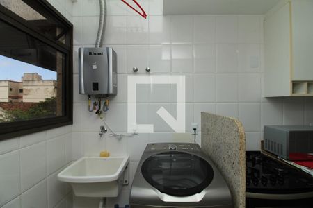 Apartamento à venda com 75m², 2 quartos e 2 vagasÁrea de Serviço