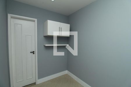 Apartamento à venda com 75m², 2 quartos e 2 vagasQuarto de Serviço