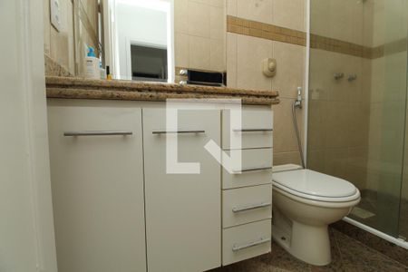 Apartamento à venda com 75m², 2 quartos e 2 vagasBanheiro - Suíte
