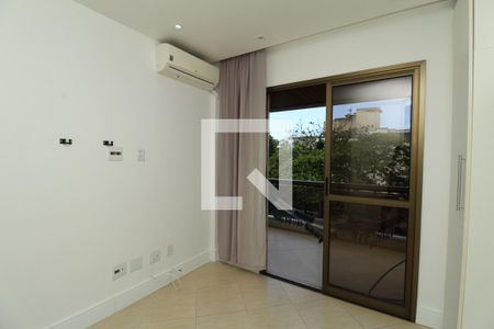 Apartamento à venda com 75m², 2 quartos e 2 vagasSuíte