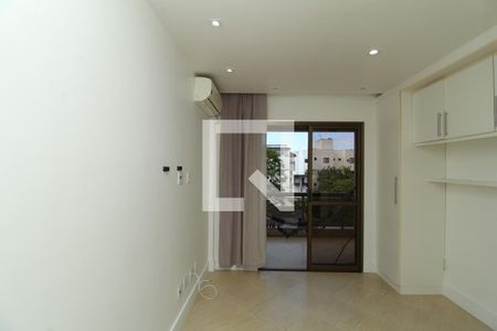 Suíte de apartamento à venda com 2 quartos, 75m² em Recreio dos Bandeirantes, Rio de Janeiro
