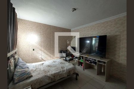 Casa para alugar com 261m², 4 quartos e 1 vaga