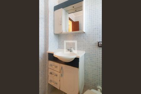 Banheiro de apartamento para alugar com 1 quarto, 43m² em Vila Londrina, São Paulo