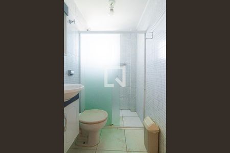 Banheiro de apartamento para alugar com 1 quarto, 43m² em Vila Londrina, São Paulo