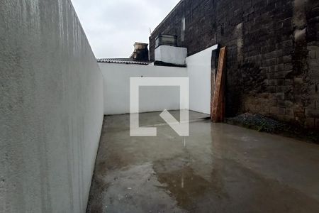 Casa para alugar com 101m², 2 quartos e 2 vagasQuintal