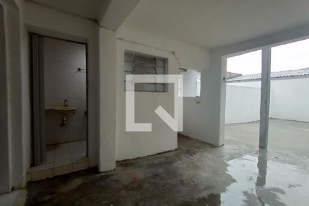 Casa para alugar com 101m², 2 quartos e 2 vagasQuintal/Área de Serviço