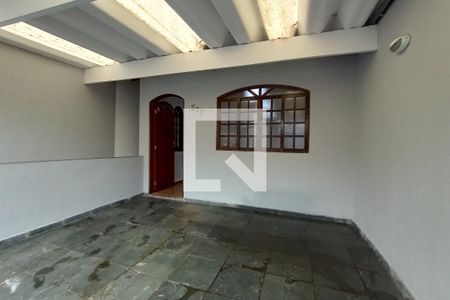 Casa para alugar com 101m², 2 quartos e 1 vagaGaragem