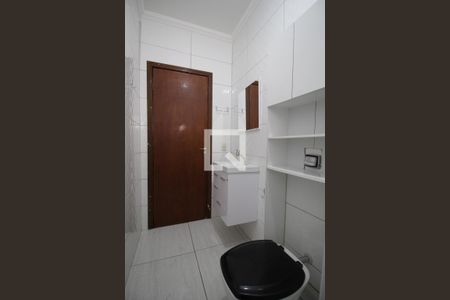 Banheiro da Suíte de casa para alugar com 3 quartos, 140m² em Parque dos Eucaliptos, Sorocaba