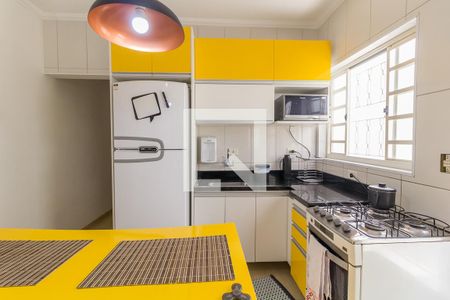 Casa para alugar com 80m², 3 quartos e 4 vagasCozinha