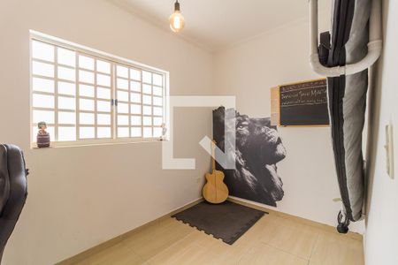 Casa para alugar com 80m², 3 quartos e 4 vagasQuarto 2