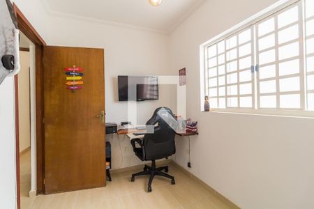 Casa para alugar com 80m², 3 quartos e 4 vagasQuarto 2