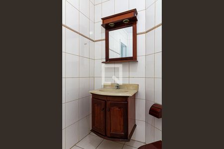 Casa à venda com 150m², 3 quartos e 4 vagasBanheiro 2