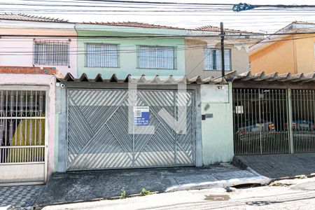 Casa à venda com 150m², 3 quartos e 4 vagasFachada