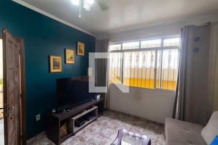 Sala de casa à venda com 3 quartos, 122m² em Vila Araguaia, São Paulo