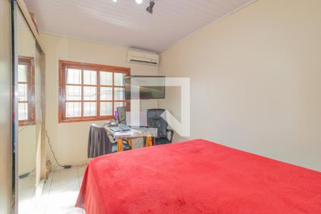 Quarto  2  de casa à venda com 2 quartos, 75m² em Mato Grande, Canoas