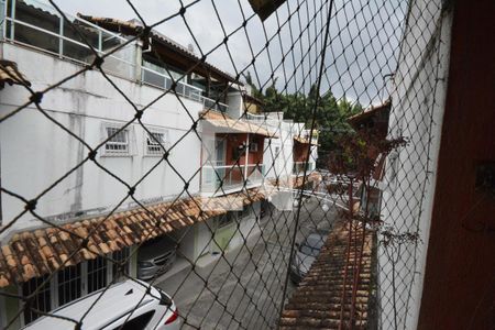 Varada da sala de casa para alugar com 3 quartos, 220m² em Vila Valqueire, Rio de Janeiro