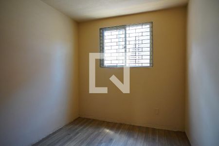 Quarto 1 de apartamento para alugar com 2 quartos, 42m² em Rubem Berta, Porto Alegre