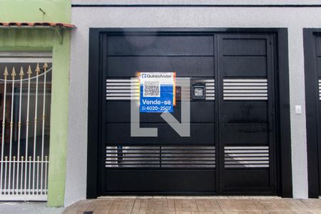 Casa à venda com 110m², 3 quartos e 2 vagasPlaca Instalada