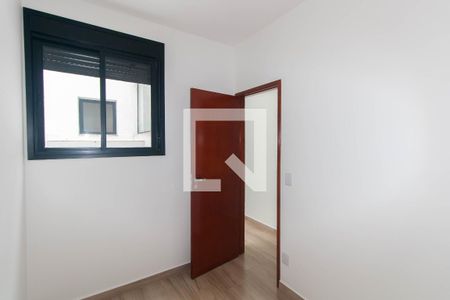 Casa à venda com 110m², 3 quartos e 2 vagasQuarto 3