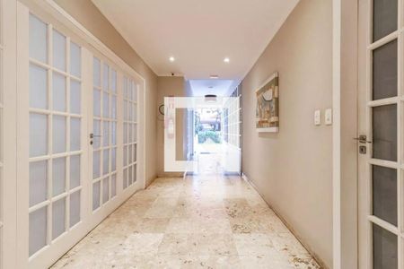 Apartamento à venda com 70m², 2 quartos e 1 vagaHall