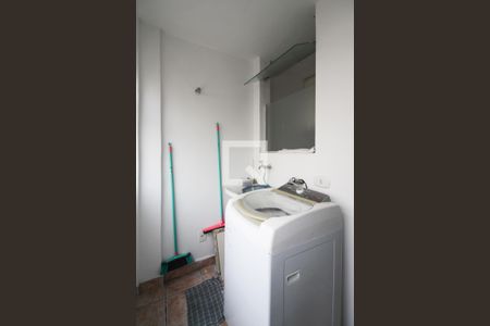 Apartamento à venda com 70m², 2 quartos e 1 vagaÁrea de Serviço 