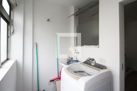 Apartamento à venda com 70m², 2 quartos e 1 vagaÁrea de Serviço 