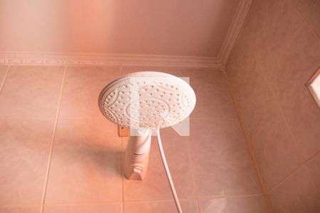 Casa à venda com 170m², 3 quartos e 2 vagasBanheiro 1