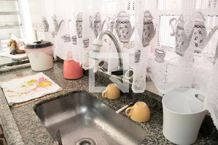 Casa à venda com 170m², 3 quartos e 2 vagasCozinha 1