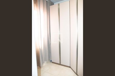 Casa à venda com 170m², 3 quartos e 2 vagasQuarto 5