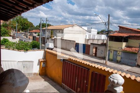 Casa para alugar com 150m², 3 quartos e 5 vagasvaranda