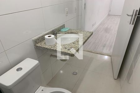 Banheiro de apartamento para alugar com 1 quarto, 38m² em Centro, Osasco
