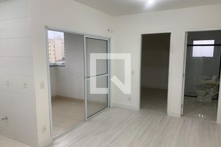 Sala de apartamento para alugar com 1 quarto, 38m² em Centro, Osasco