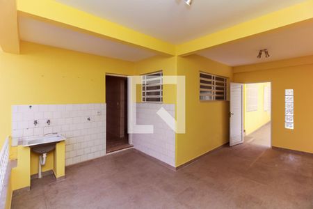 Casa para alugar com 80m², 2 quartos e sem vagaÁrea de Serviço