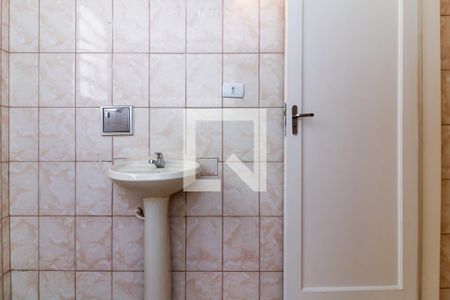 Casa para alugar com 80m², 2 quartos e sem vagaBanheiro