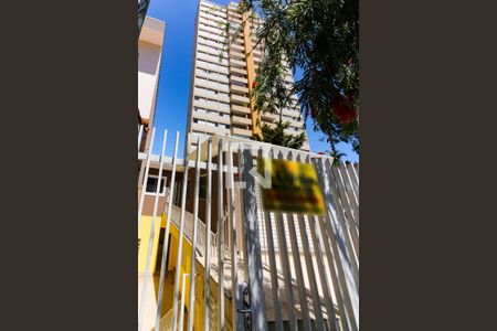 Casa para alugar com 80m², 2 quartos e sem vagaFachada