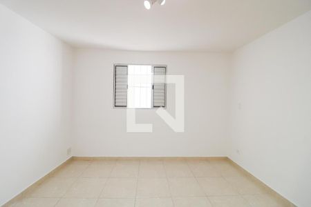 Quarto 2 de casa para alugar com 2 quartos, 80m² em Água Fria, São Paulo