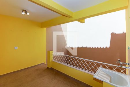 Casa para alugar com 80m², 2 quartos e sem vagaÁrea de Serviço