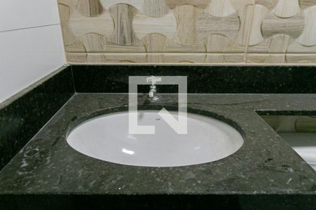 Banheiro de kitnet/studio para alugar com 1 quarto, 30m² em Vila Sao Geraldo, São Paulo