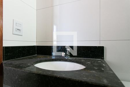 Banheiro de apartamento para alugar com 1 quarto, 35m² em Vila Gomes Cardim, São Paulo