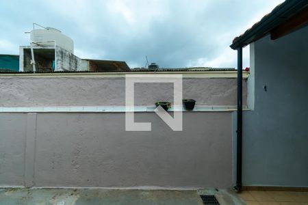 Vista do Quarto 1 de casa para alugar com 2 quartos, 66m² em Vila Antonieta, São Paulo