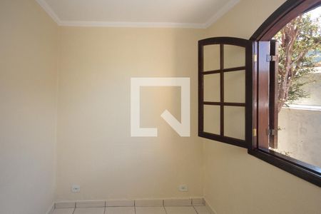 Quarto de casa para alugar com 2 quartos, 66m² em Vila Antonieta, São Paulo